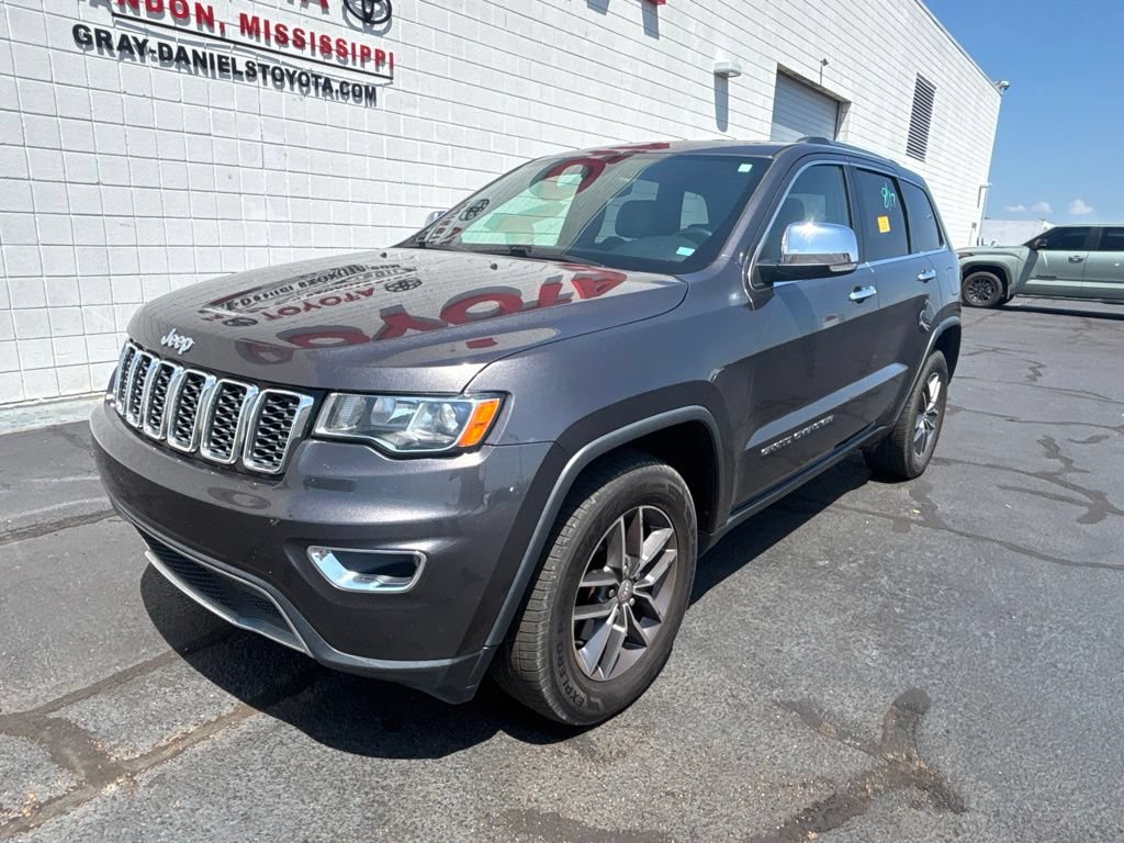 Used 2017 Jeep Grand Cherokee Limited AWD/4WD image 1