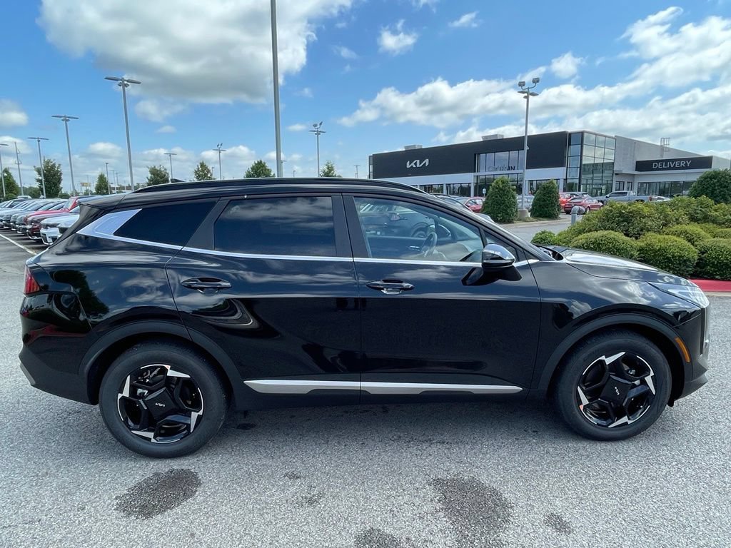New 2026 Kia Sportage EX w/ EX Panorama Roof Package FWD image 9