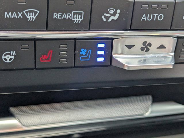 Used 2024 Ford F450 Platinum w/ FX4 Off-Road Package AWD/4WD image 24