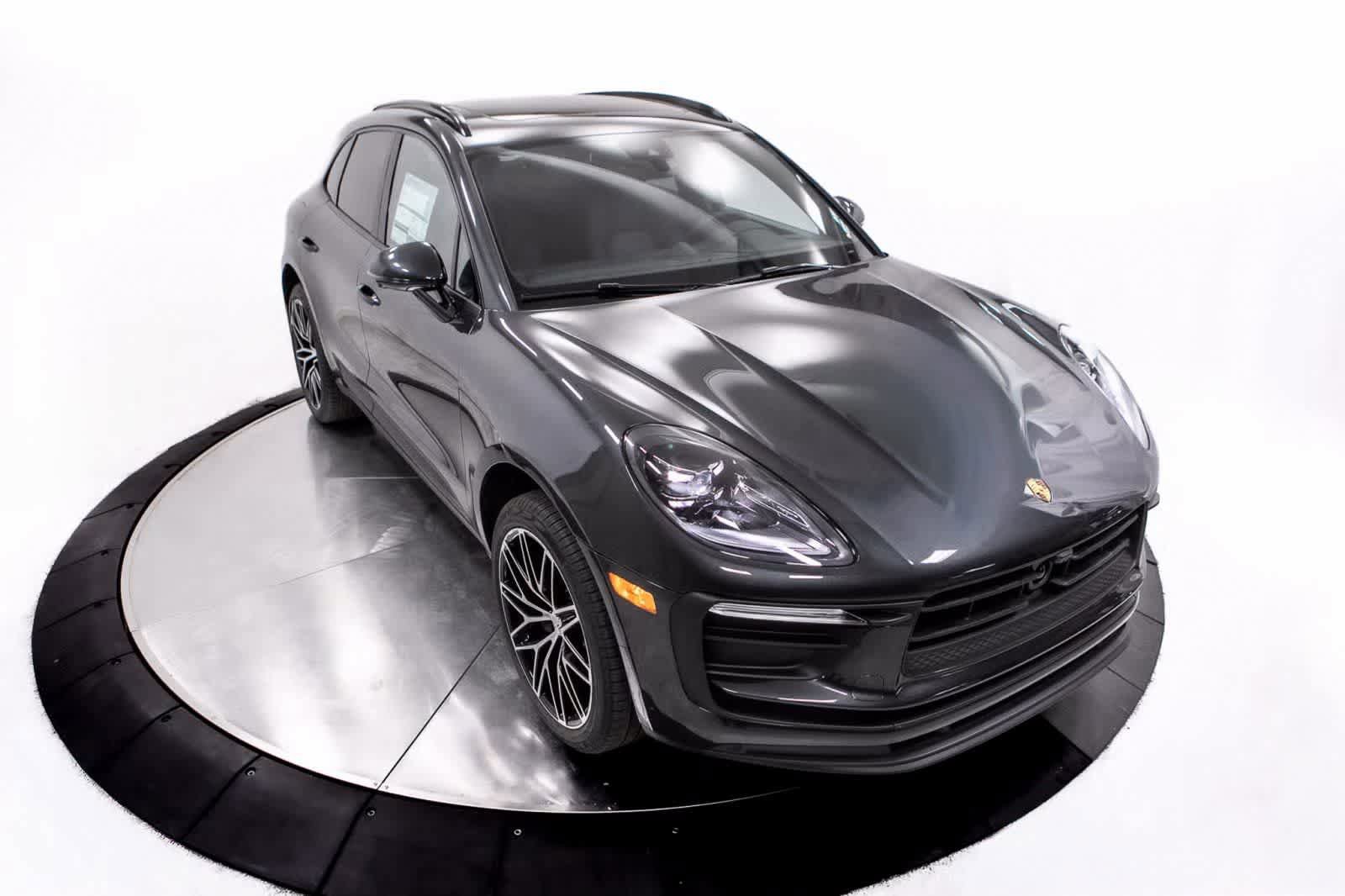 Certified 2026 Porsche Macan image 40