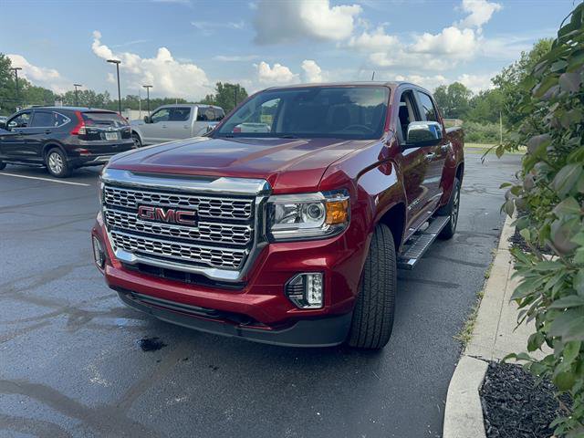 Used 2022 GMC Canyon Denali AWD/4WD image 3