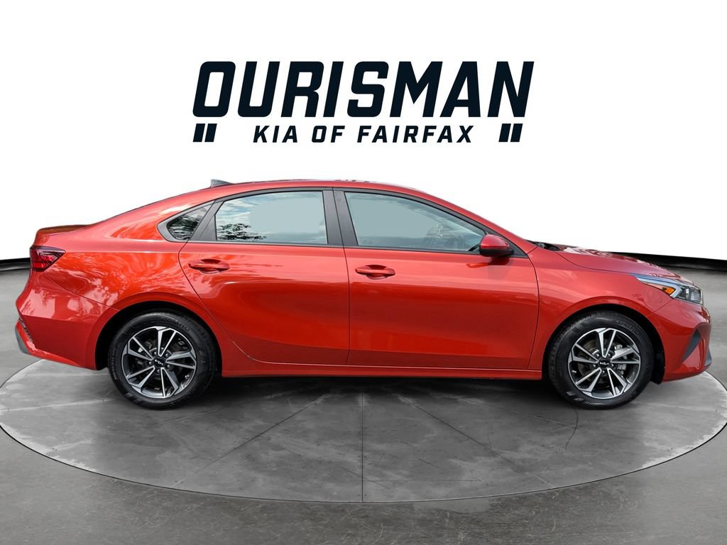 Certified 2024 Kia Forte LXS FWD image 7