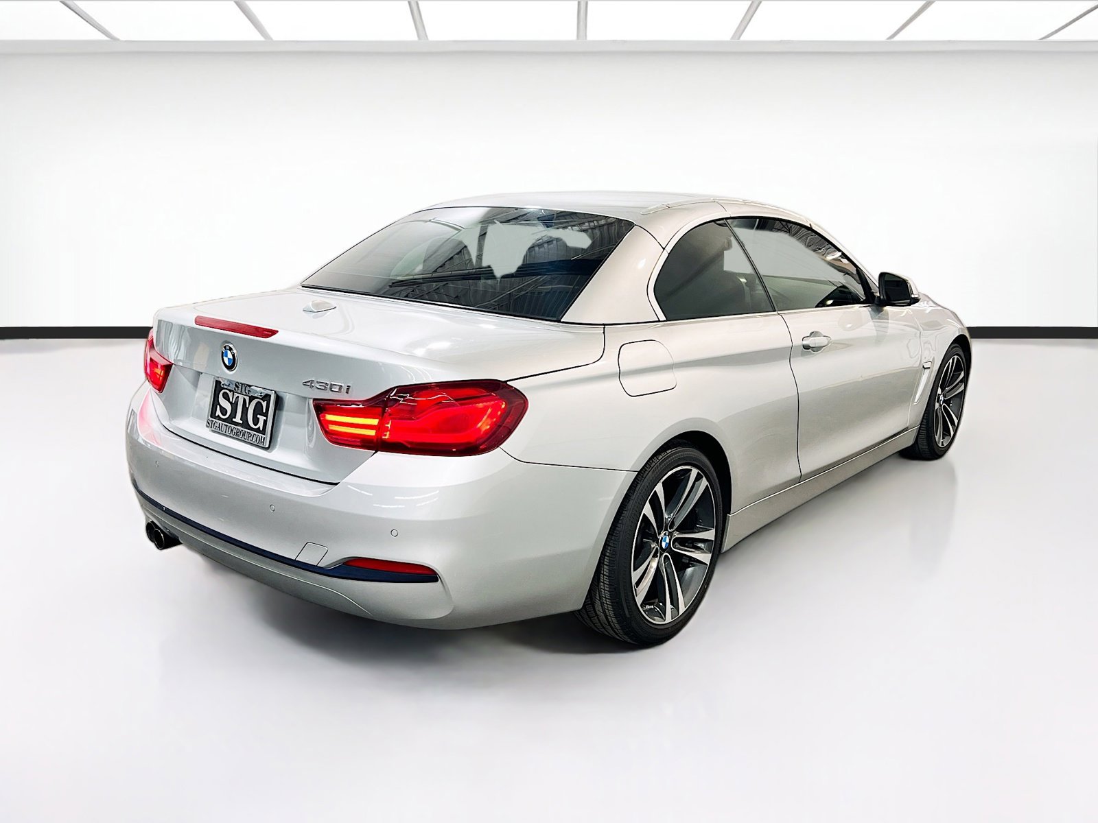 Used 2020 BMW 430i Convertible w/ Convenience Package RWD image 4