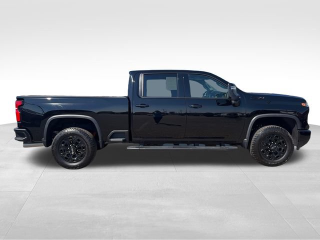 Used 2024 Chevrolet Silverado 2500 LTZ w/ LTZ Plus Package AWD/4WD image 9