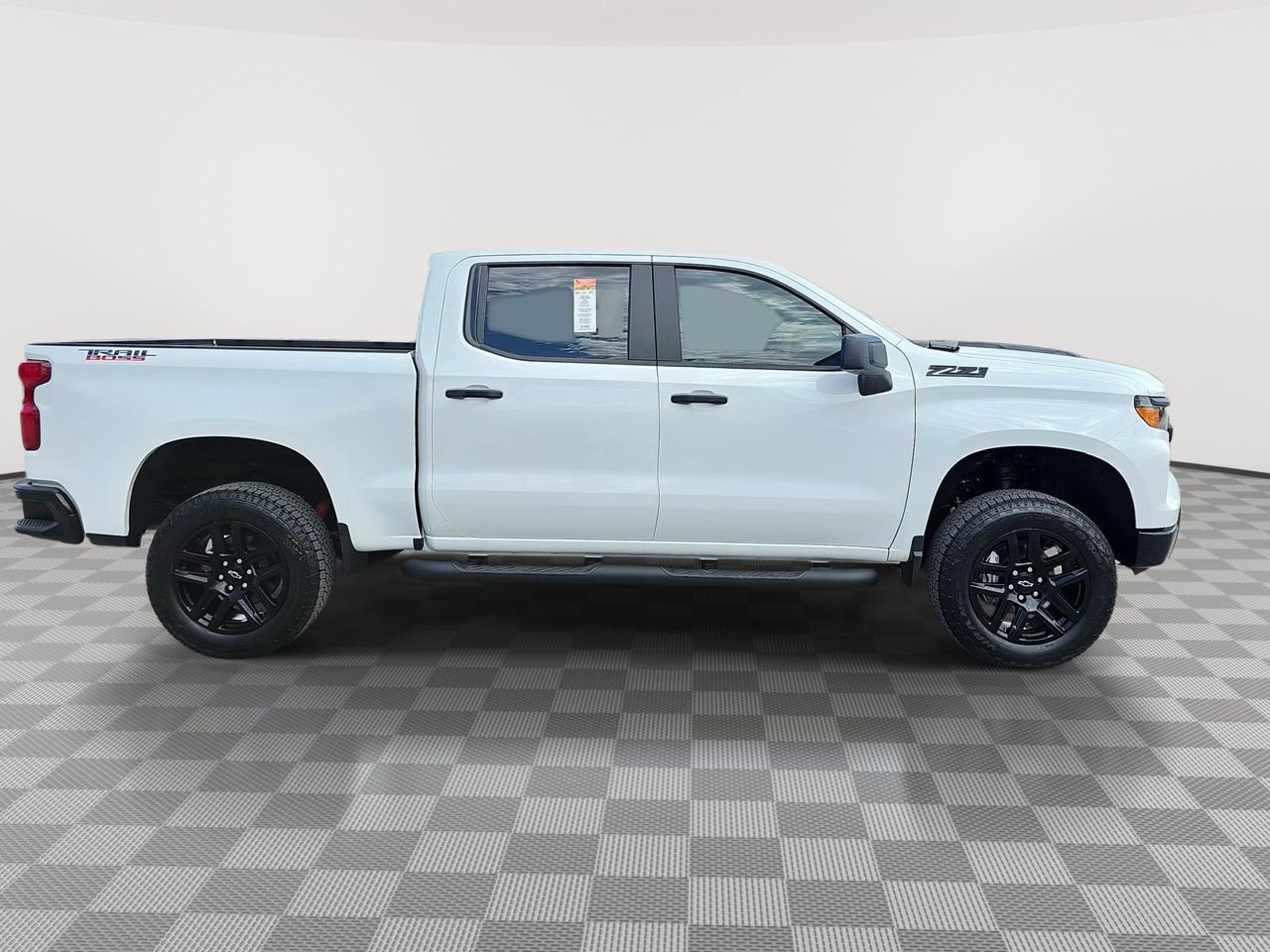 New 2026 Chevrolet Silverado 1500 Custom Trail Boss w/ LPO, Dark Essentials Package image 4