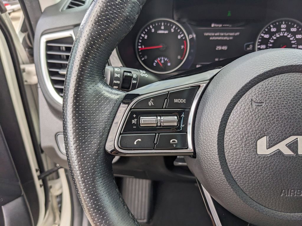 Certified 2023 Kia Seltos SX AWD/4WD image 31