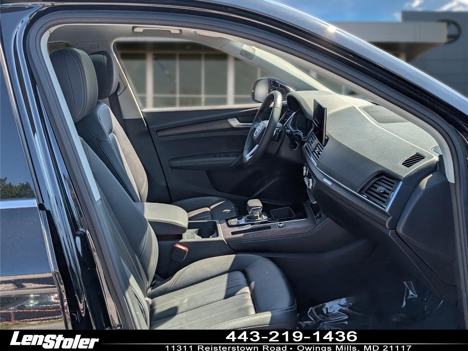 Used 2023 Audi Q5 2.0T Premium Plus w/ Premium Plus Package AWD/4WD image 11