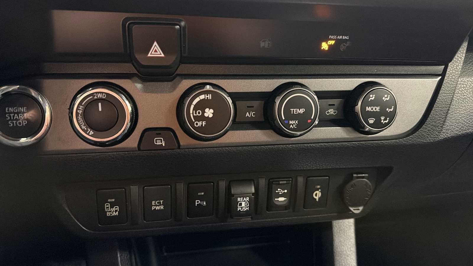 Certified 2019 Toyota Tacoma TRD Off-Road w/ Technology Package image 21