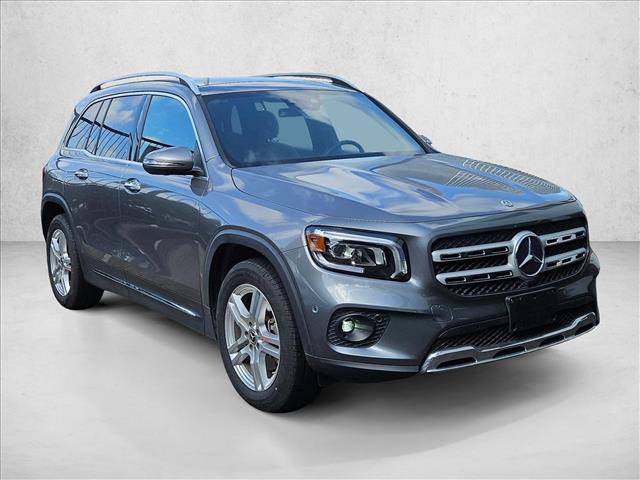 Used 2020 Mercedes-Benz GLB 250 4MATIC image 3