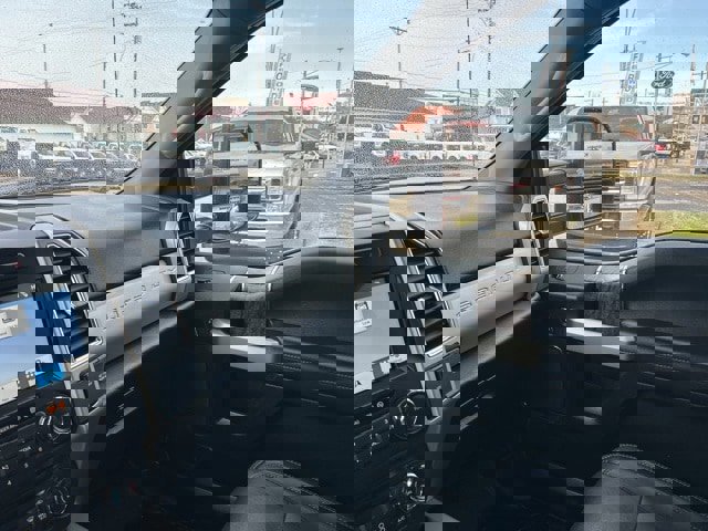 Used 2018 Ford F250 Lariat w/ Chrome Package image 27