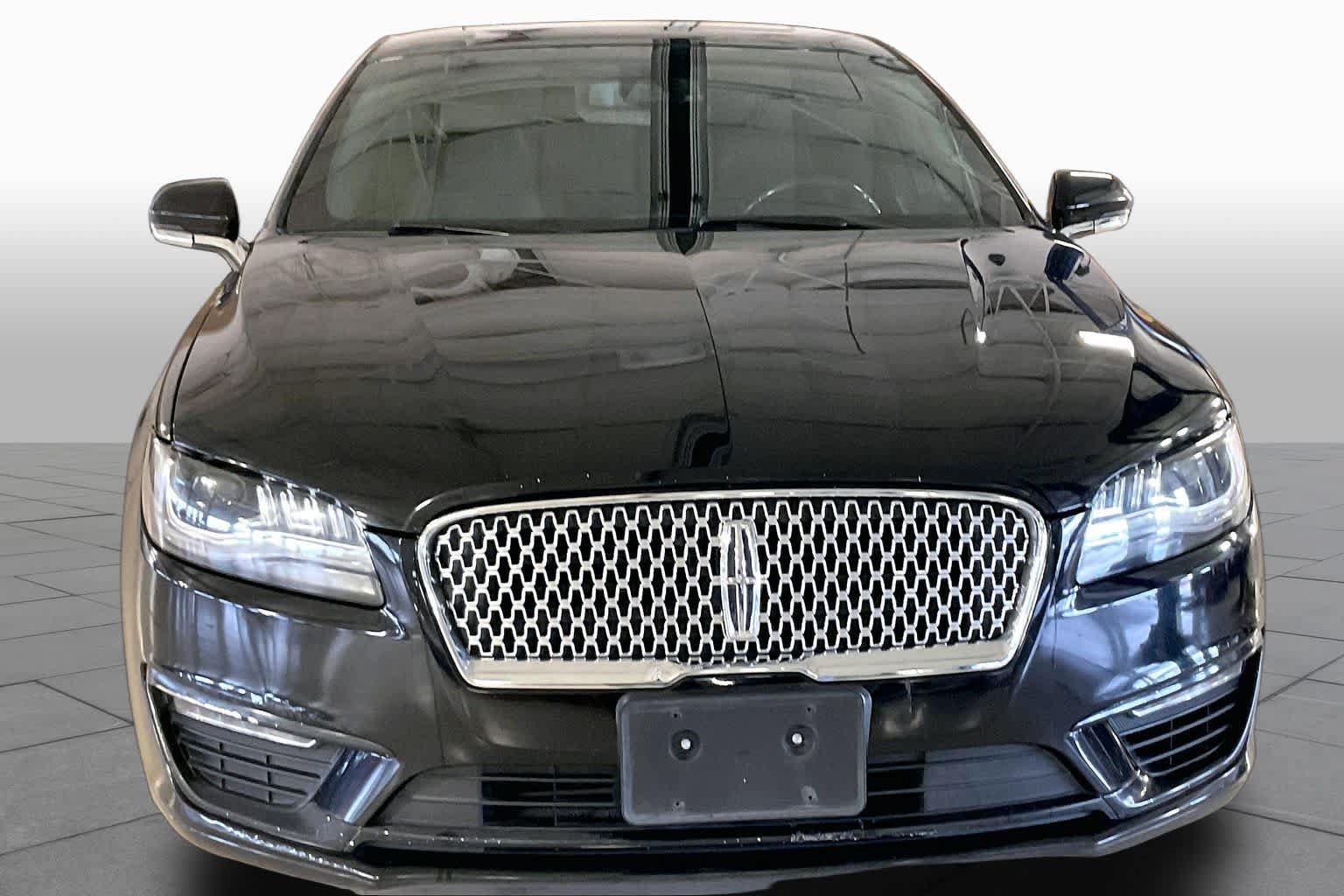 Used 2018 Lincoln MKZ Reserve w/ Climate Package AWD/4WD image 3