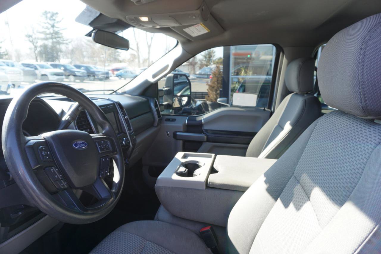 Used 2020 Ford F250 XLT w/ Snow Plow Prep Package image 13