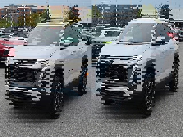 New 2026 Chevrolet Equinox ACTIV w/ Convenience Package III image 1
