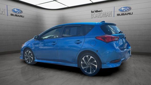 Used 2018 Toyota Corolla iM w/ Carpet Mat Package (TMS) FWD image 8