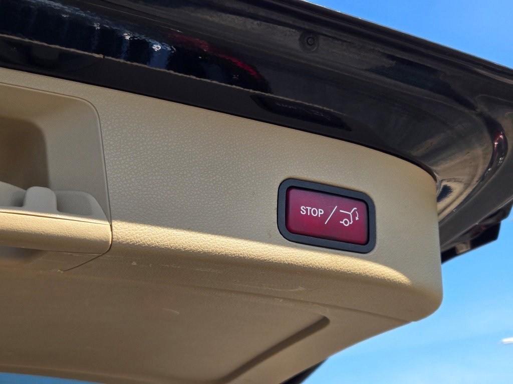 Used 2014 Mercedes-Benz GL 450 4MATIC image 13