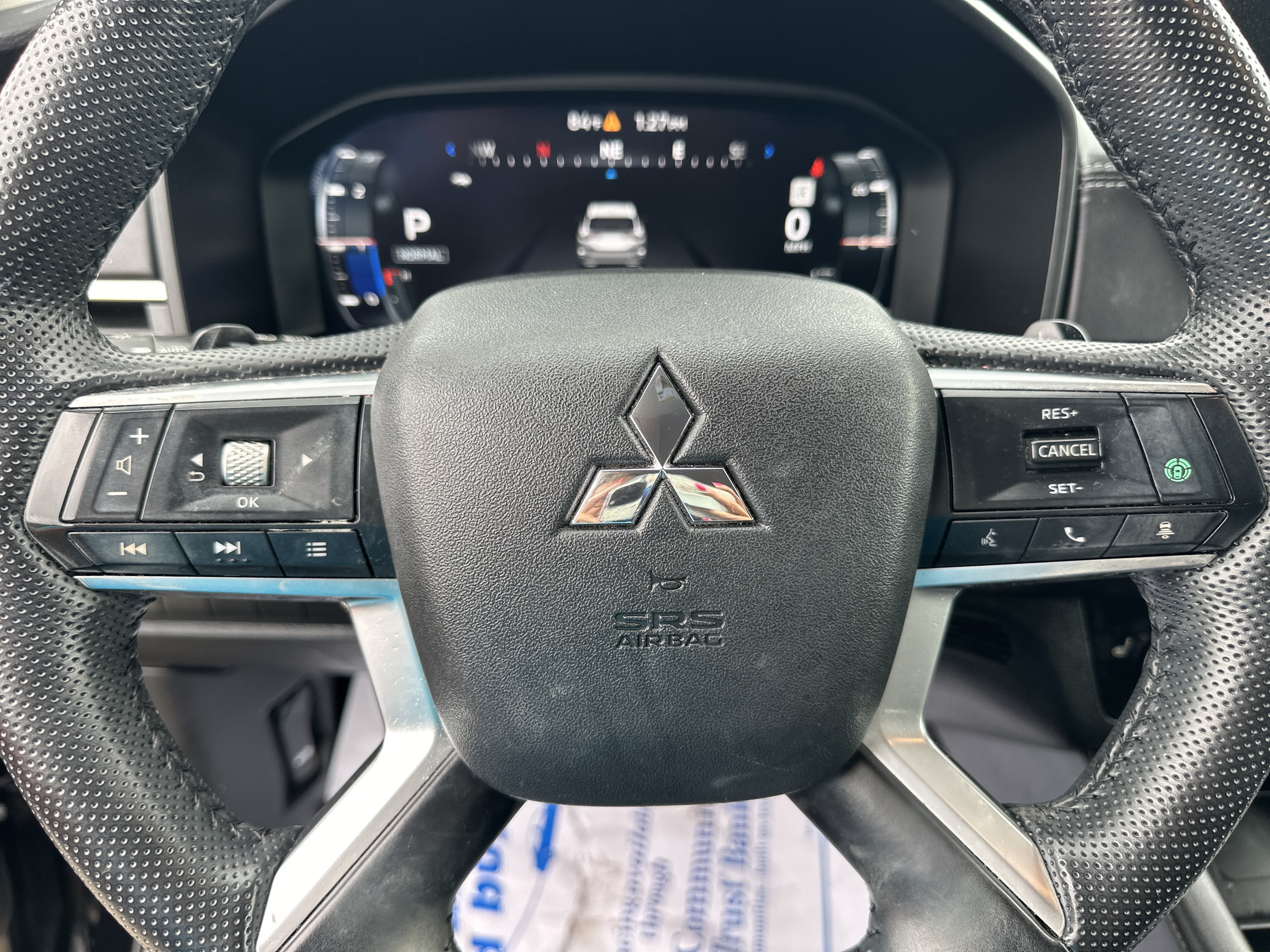 Used 2024 Mitsubishi Outlander SE AWD/4WD image 13