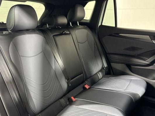 New 2026 Volkswagen Tiguan SE R-Line image 15