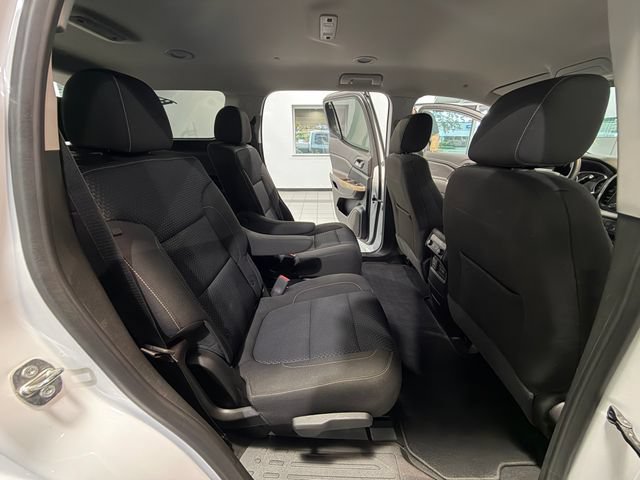 Used 2023 GMC Acadia SLE w/ Driver Convenience Package AWD/4WD image 14