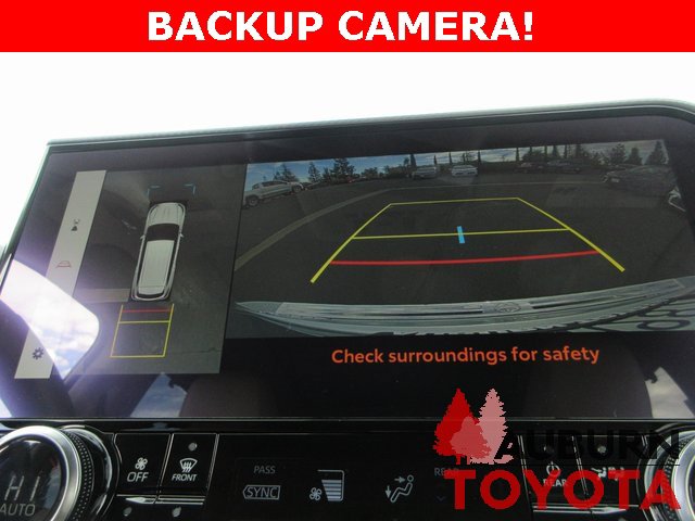 Used 2023 Toyota Highlander Platinum image 24