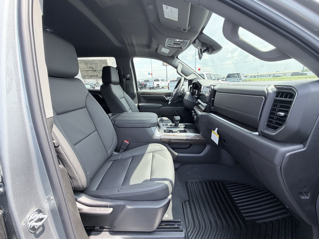 New 2026 Chevrolet Silverado 1500 LT w/ Leather Package AWD/4WD image 23