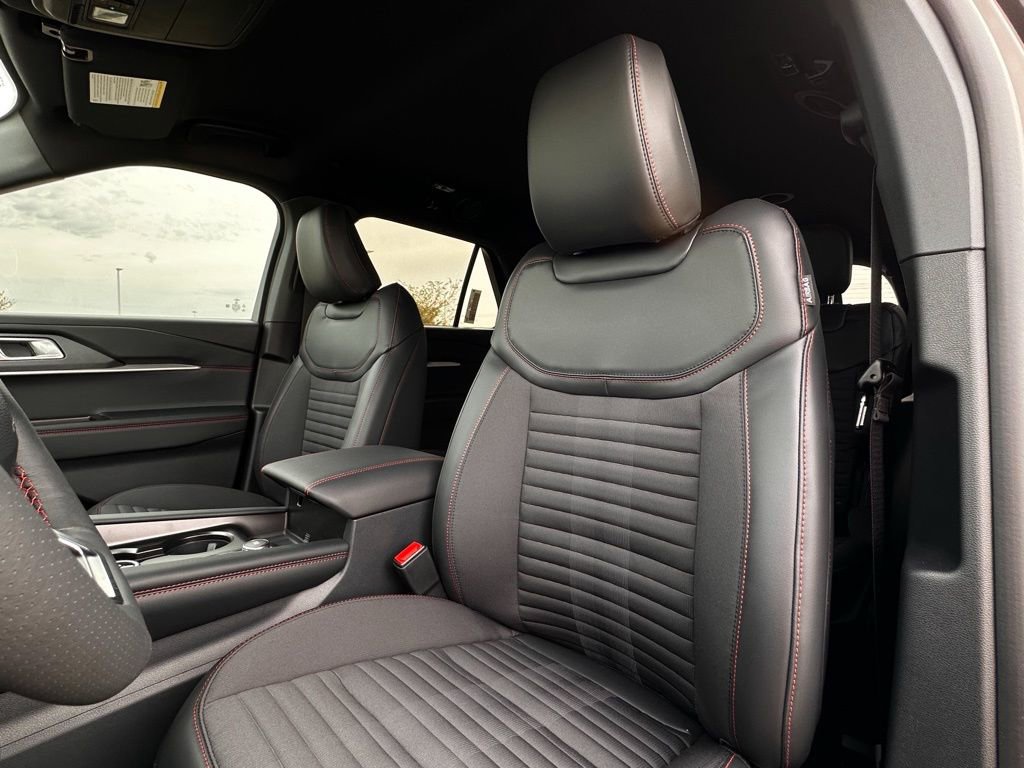 New 2026 Ford Explorer ST-Line w/ Premium Package image 49