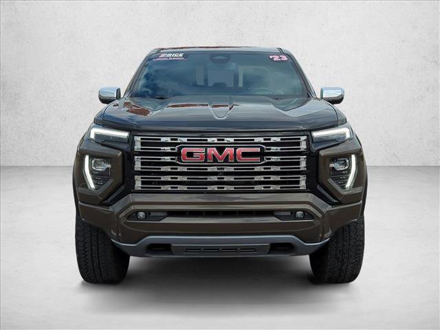 Used 2023 GMC Canyon Denali image 2