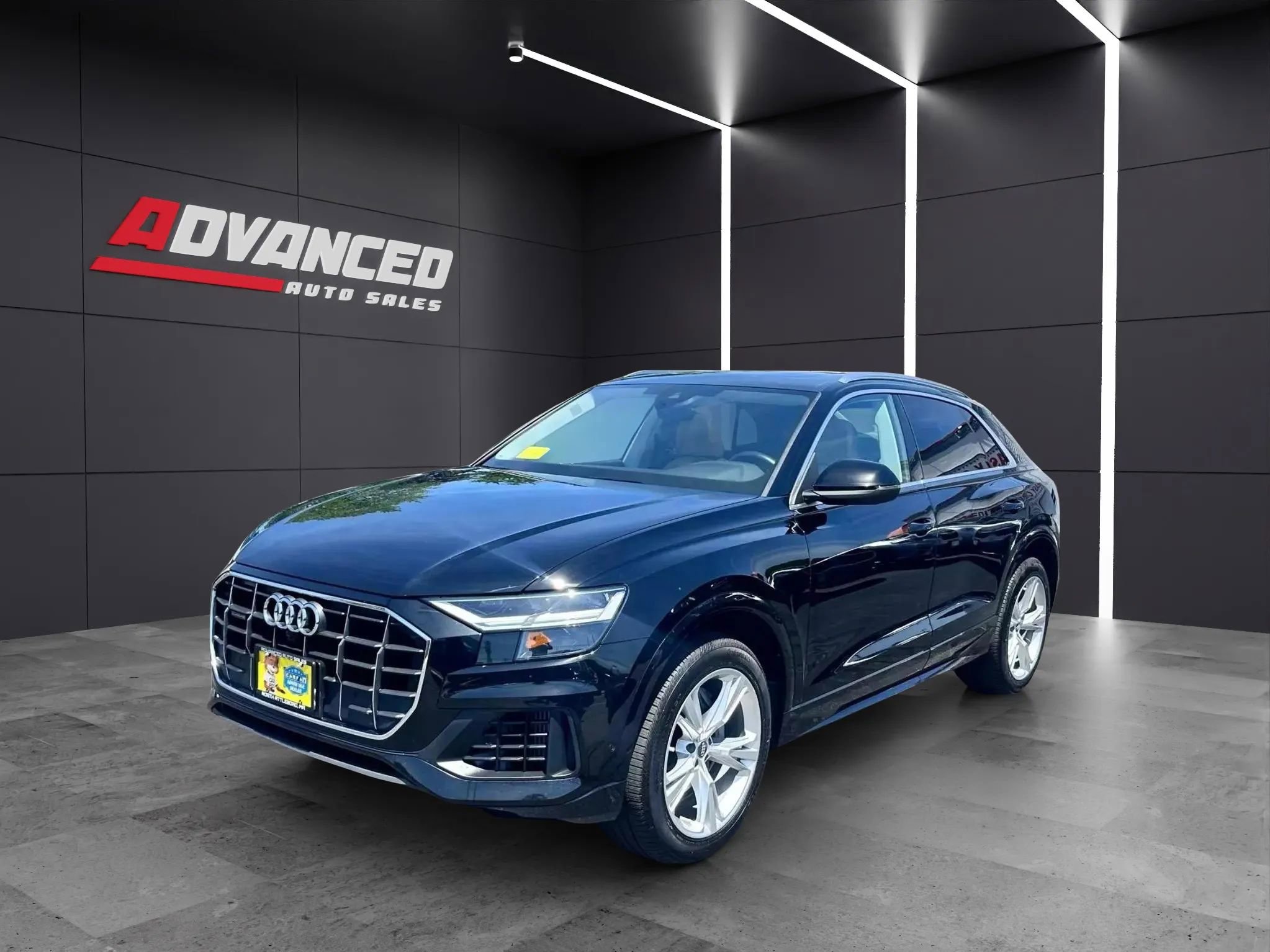 Used 2021 Audi Q8 Premium Plus w/ Premium Plus Package image 3