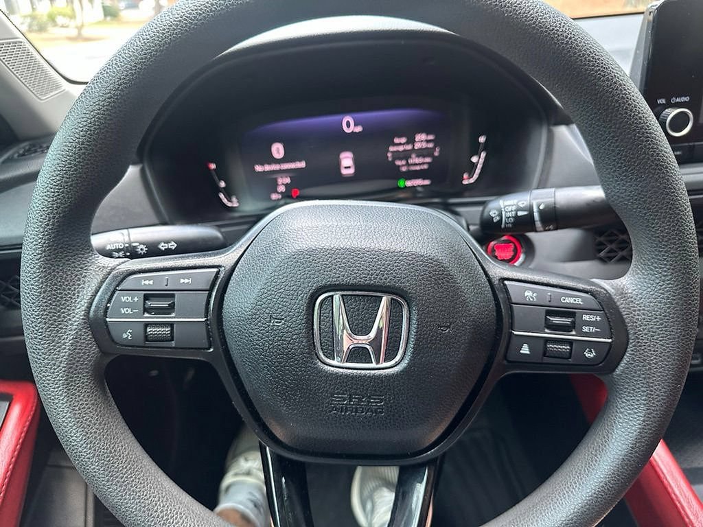 Used 2024 Honda Accord EX image 2