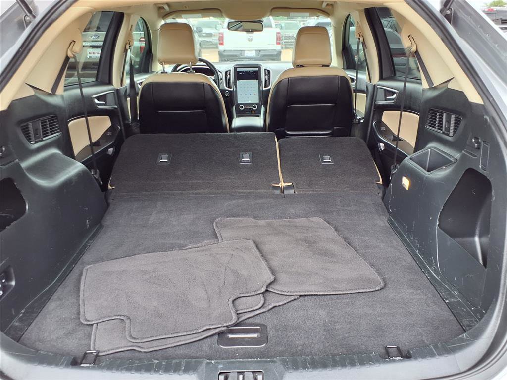 Used 2021 Ford Edge SEL image 22