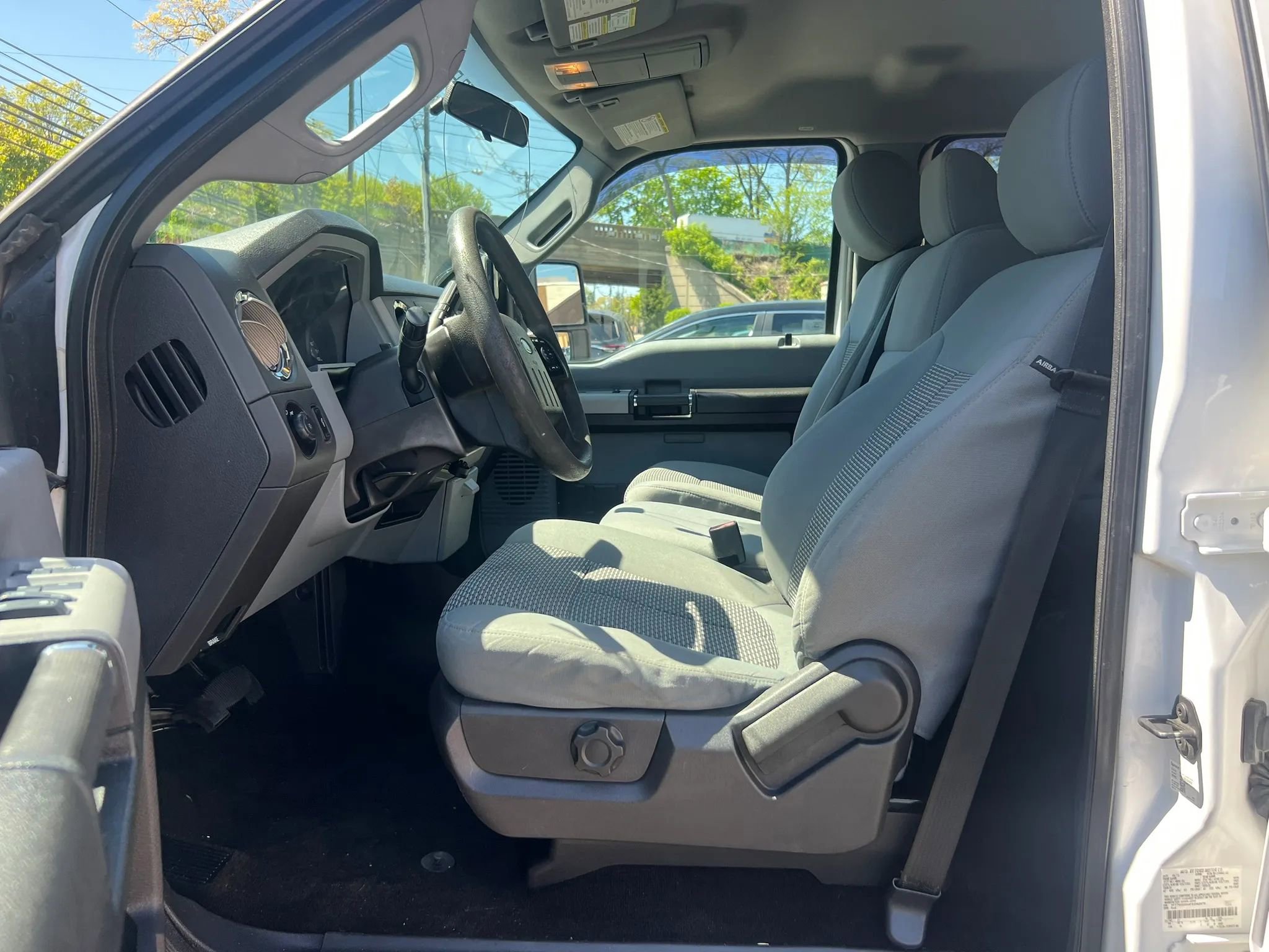 Used 2015 Ford F250 XLT AWD/4WD image 23