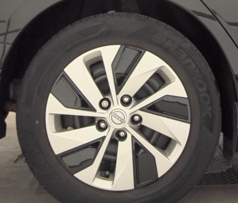 Used 2023 Nissan Altima 2.5 S FWD image 12