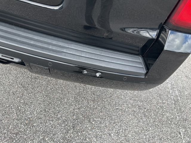 Used 2016 Chevrolet Suburban LT image 12