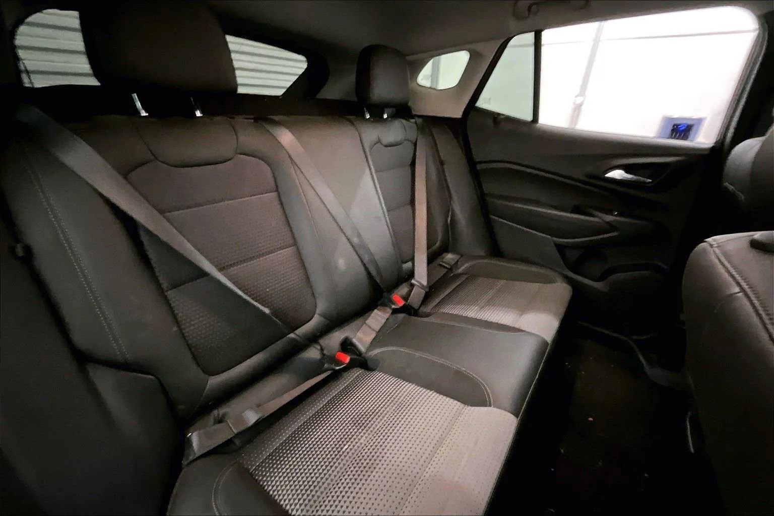 Used 2024 Chevrolet Trax LT w/ LT Convenience Package image 26