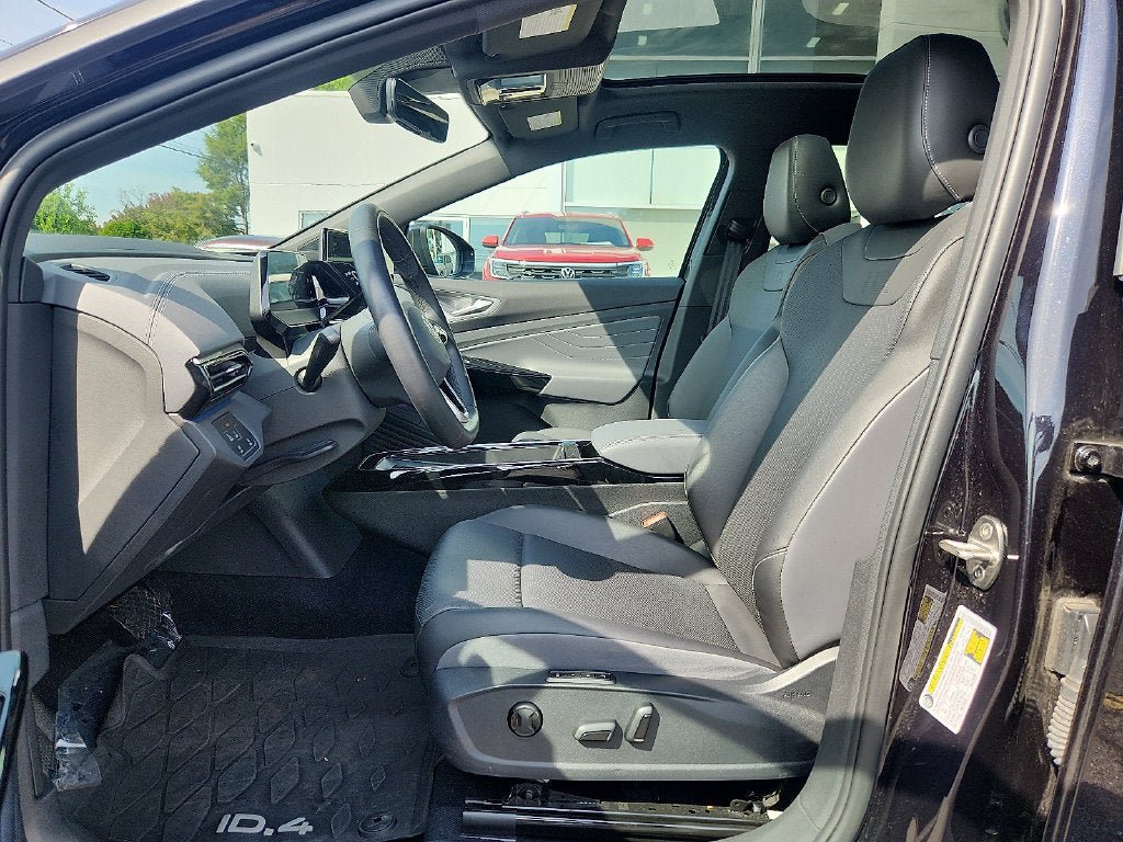 Certified 2023 Volkswagen ID.4 S RWD image 13