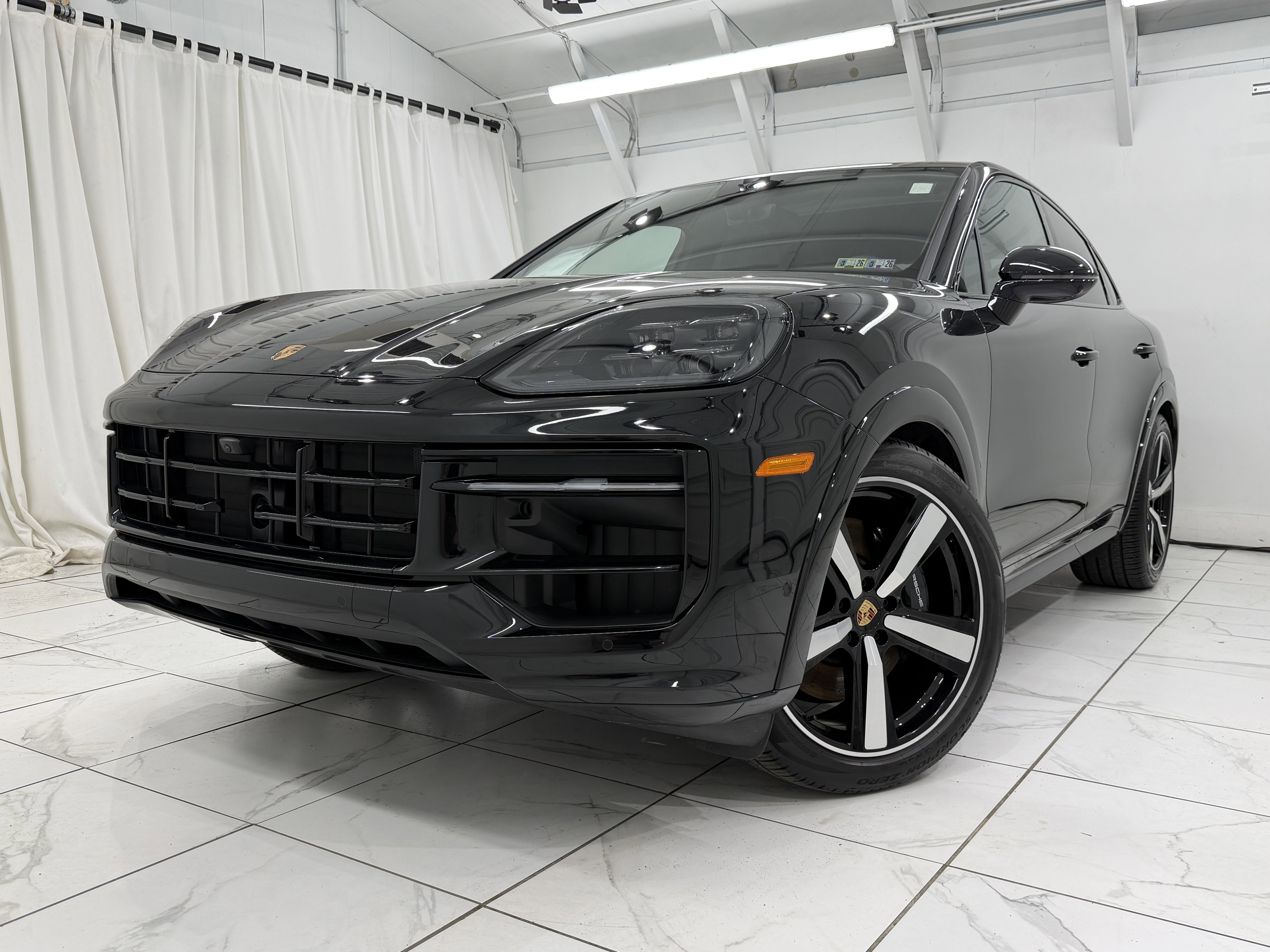 Certified 2025 Porsche Cayenne GTS image 8