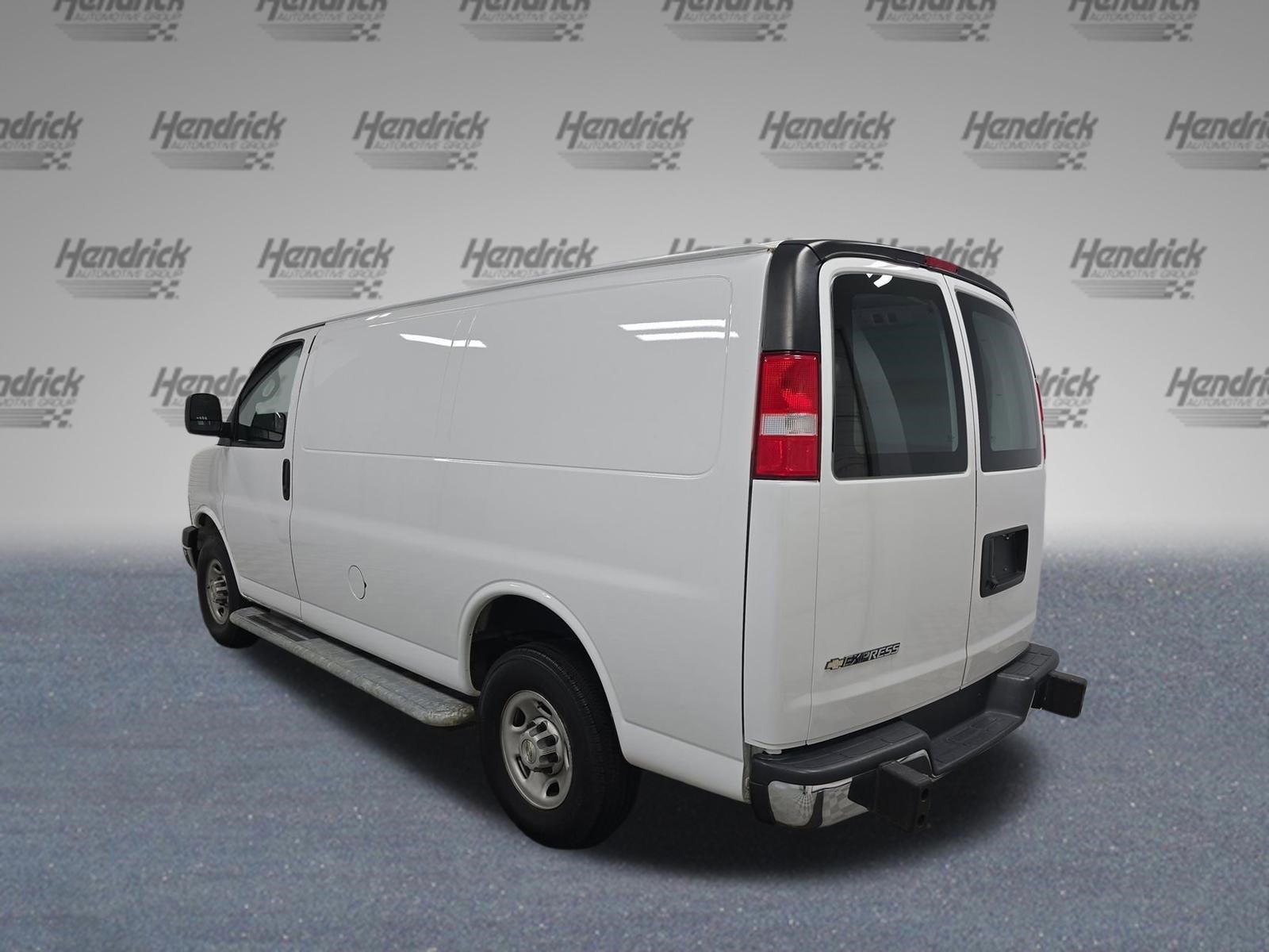 Used 2024 Chevrolet Express 2500 w/ Driver Convenience Package RWD image 7