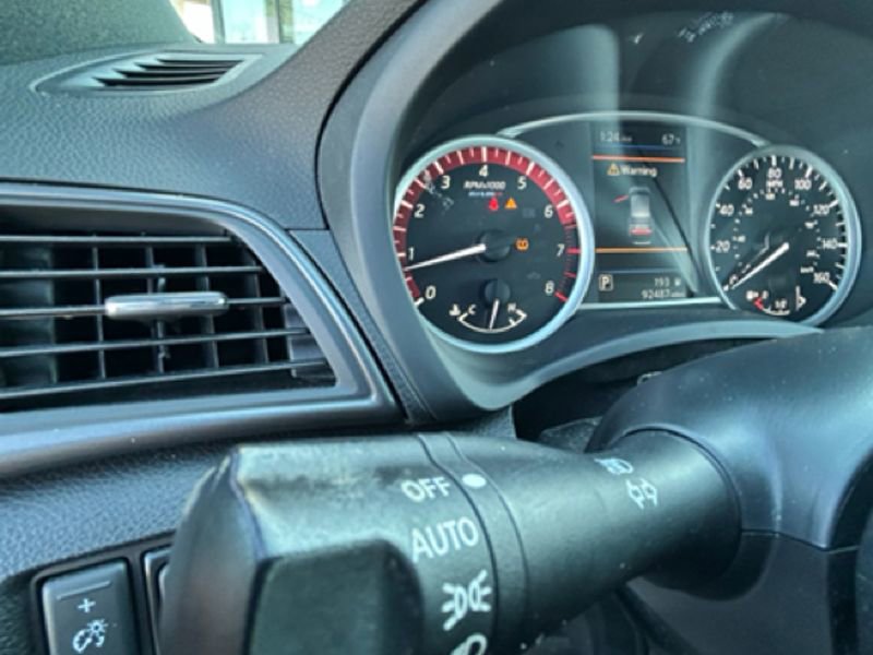 Used 2019 Nissan Sentra NISMO image 27