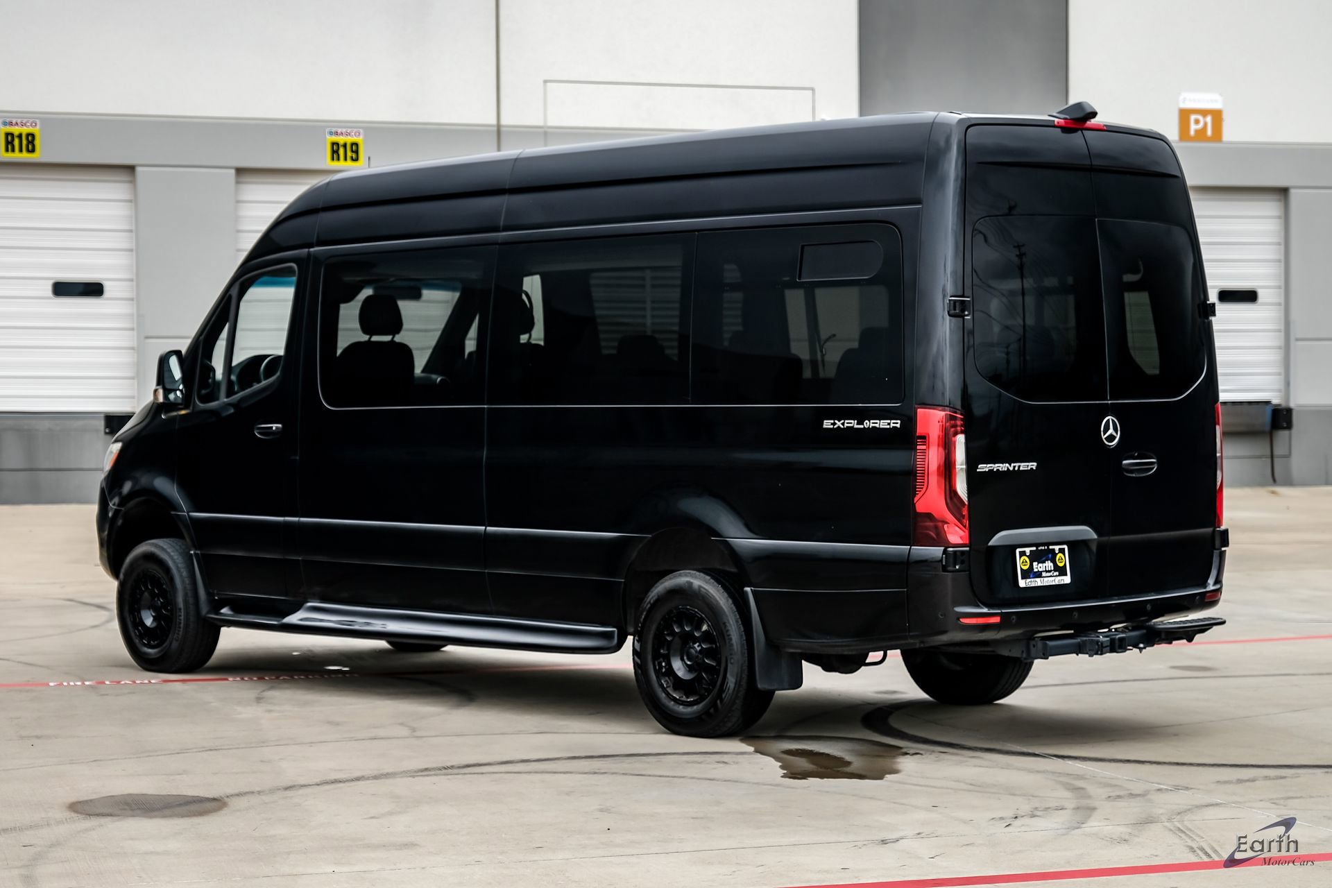 Used 2024 Mercedes-Benz Sprinter 2500 image 10