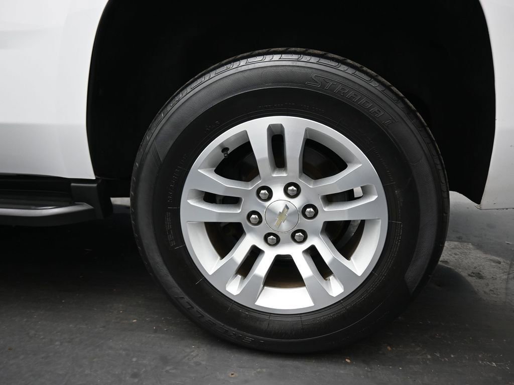 Used 2019 Chevrolet Tahoe LT w/ Luxury Package image 60