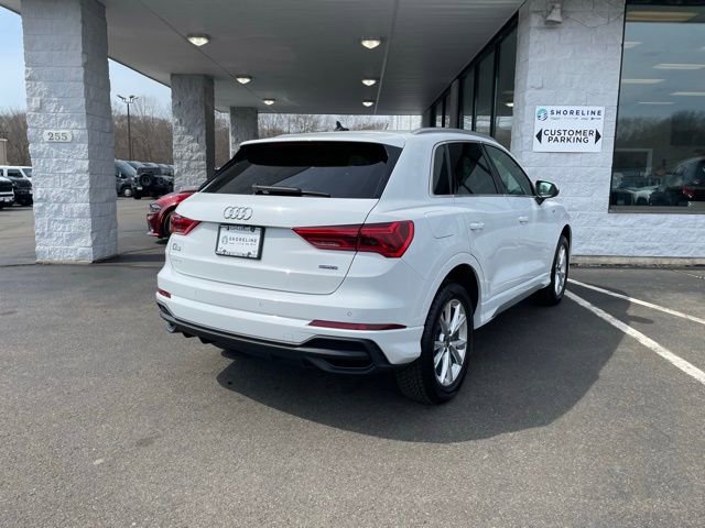 Used 2023 Audi Q3 2.0T Premium Plus w/ Premium Plus Package image 4