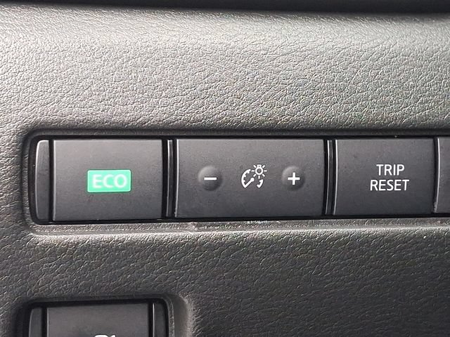 Used 2024 Nissan Sentra S FWD image 25