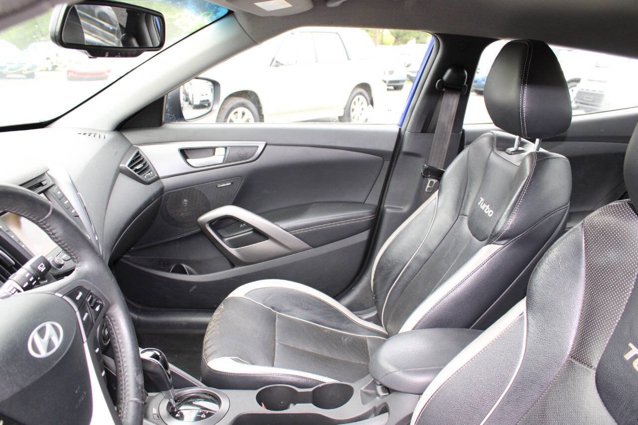 Used 2013 Hyundai Veloster Turbo FWD image 14