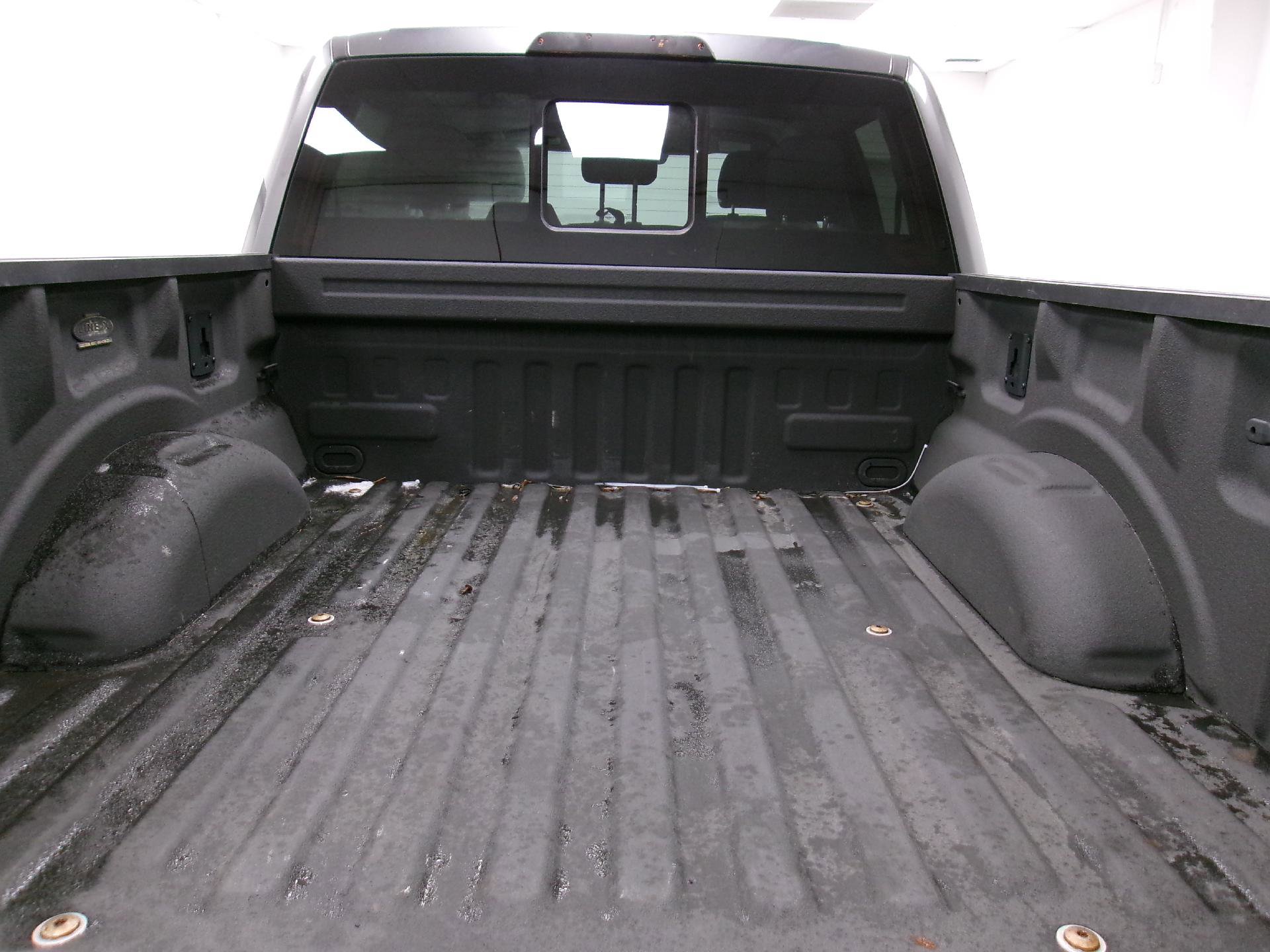 Used 2015 Ford F150 XLT w/ Equipment Group 302A Luxury image 11