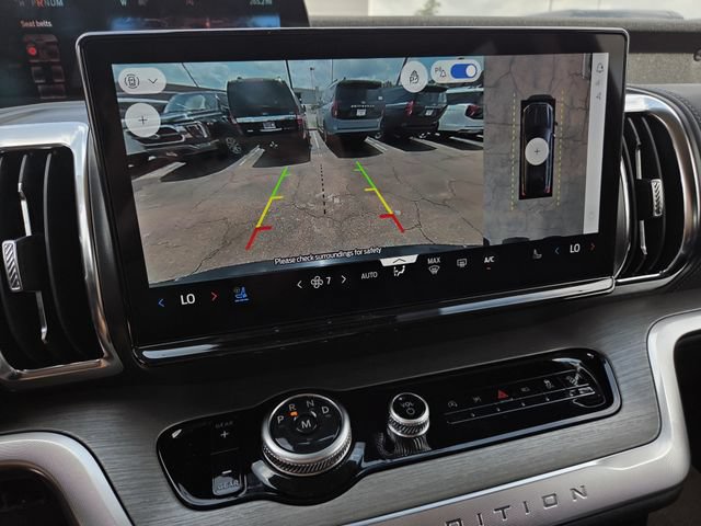 New 2026 Ford Expedition Platinum w/ Driver's Package AWD/4WD image 8