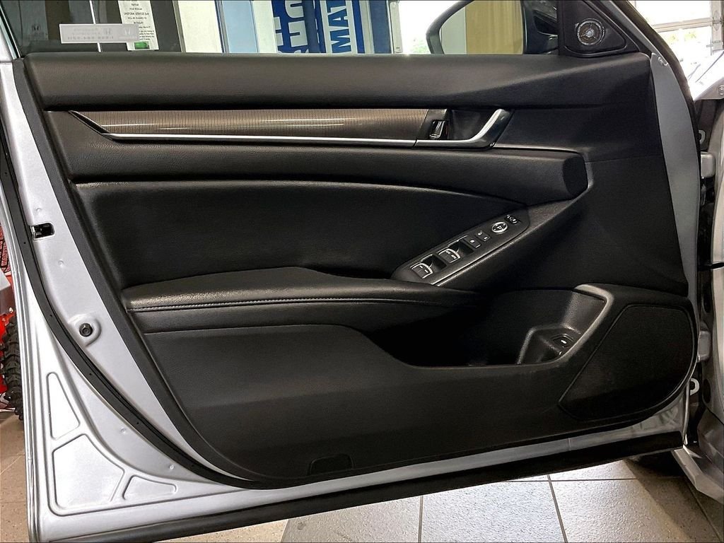 Used 2022 Honda Accord Sport Special Edition image 9