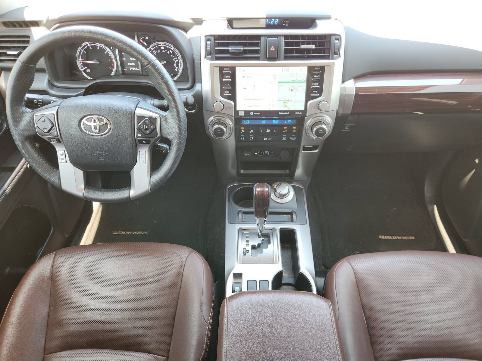 Used 2021 Toyota 4Runner Limited AWD/4WD image 31