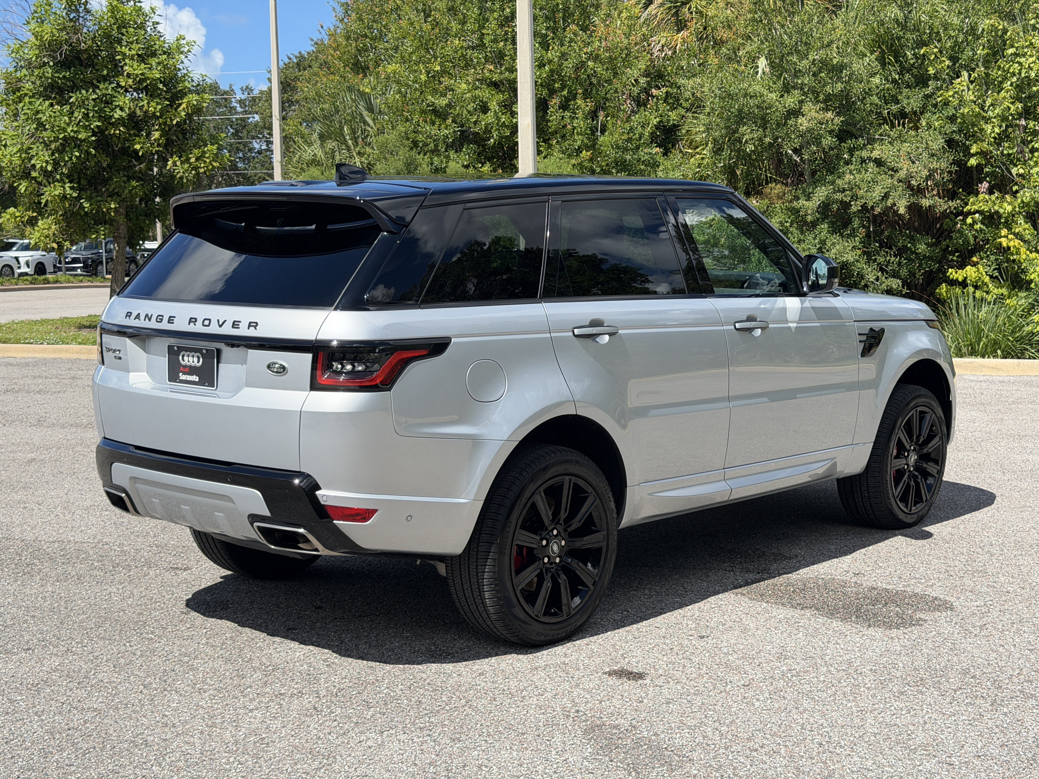 Used 2022 Land Rover Range Rover Sport HST AWD/4WD image 7