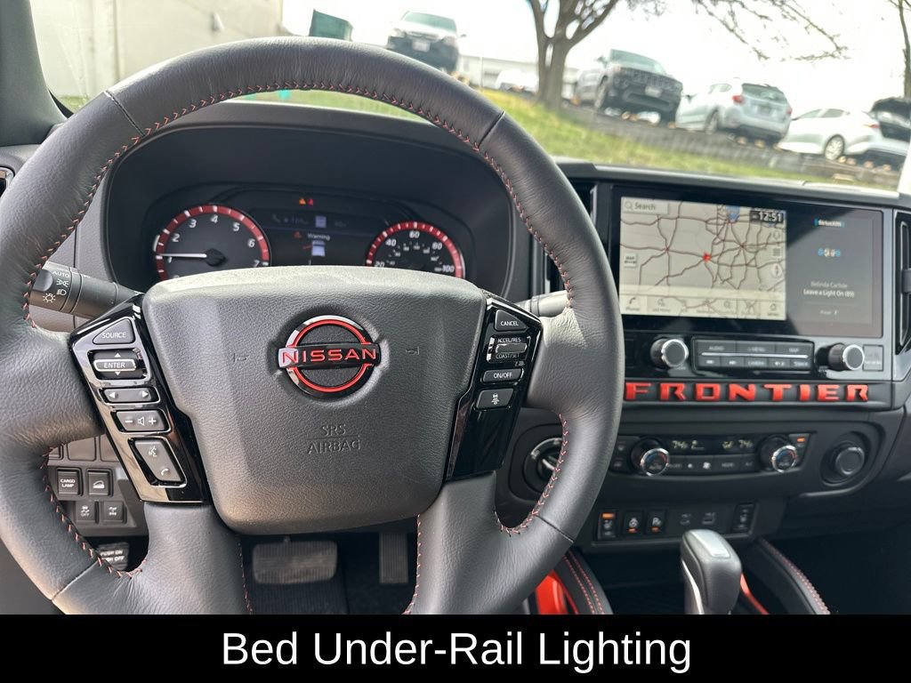 Used 2025 Nissan Frontier PRO-4X w/ Pro Premium Package image 17