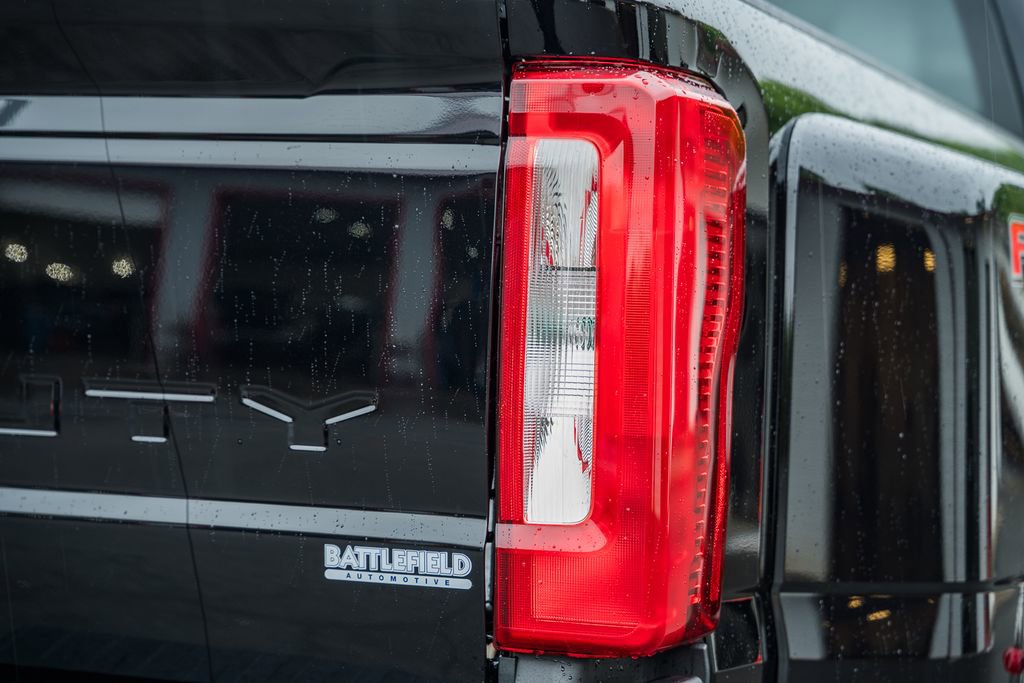 Certified 2025 Ford F450 XL w/ FX4 Off-Road Package AWD/4WD image 7
