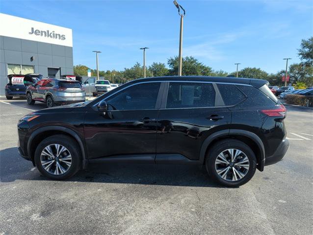 Certified 2022 Nissan Rogue SV image 9